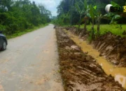 Proyek Saluran Irigasi Dan Normalisasi Kawasan Kampung Tasuk Diduga Ada Kejanggalan
